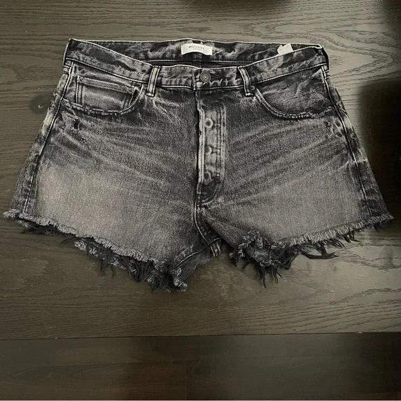 Moussy Vintage Perrysburg Denim Shorts Size 31 NEW